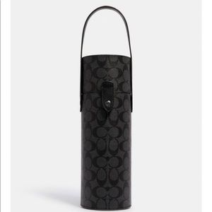 Coach wine carrier